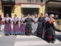 Dantza topaketa. Dantzarien ibilaldia kaleetan zehar
