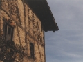 Fatxada nagusia. Egurreen detailea