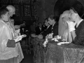 Los novios en un momento de la ceremonia