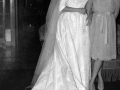 La novia junto a una amiga