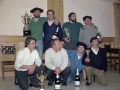 Jugadores del campeonato intersociedades de mus con sus trofeos