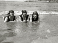 BAÑISTAS EN LA PLAYA DE LA CONCHA. (Foto 9/22)