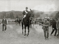 ESCENAS EN EL HIPODROMO DE LASARTE. (Foto 3/13)