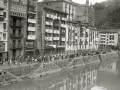 VISITA DE DIFERENTES PERSONALIDADES A LOCALIDADES DE GIPUZKOA Y BIZKAIA, ENTRE ELLAS SE ENCUENTRAN TELESFORO MONZON, TEODORO HERNANDORENA Y JOSE ANTONIO AGUIRRE LEKUBE. (Foto 22/27)