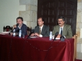 Actos de clausura de curso del Instituto Internacional de Sociología Jurídica, en el Aula Magna de la Universidad. En el centro, José Ignacio García Ramos, Viceconsejero de Justicia del Gobierno Vasco y posteriormente Viceconsejero para la Administración pública