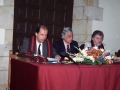 Actos de clausura de un congreso en el Instituto Internacional de Sociología Jurídica. A la izquierda de la mesa, José Ignacio García Ramos, Viceconsejero de Justicia del Gobierno Vasco y posteriormente Viceconsejero para la Administración pública