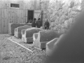 Jorge Oteiza junto a algunas de sus esculturas