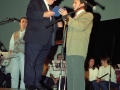 Entrega de un obsequio a Demetrio Iriarte
