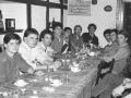 Cena entre ciclistas en Pikupe, entre ellos, Julian Gorospe y Peio Ruiz Cabestany