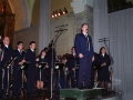 Momento de un concierto en Santa Ana dirigido por Zelaia