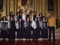 Grupo de acordeonistas en Santa Ana