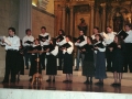 Actuación de un coro en el convento-auditorium de Santa Ana