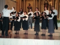Actuación de un coro en el convento-auditorium de Santa Ana