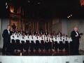 Actuación de un coro en el convento-auditorium de Santa Ana