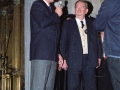 Actos de homenaje durante un concierto en la Iglesia de Santa Ana : Eli Galdos, con micrófono en mano, se dirige a los asistentes