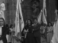 Abanderados durante la procesión del Corpus