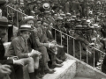 CORRIDA DE TOROS EN UNA PLAZA. (Foto 27/61)