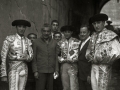 CORRIDA DE TOROS EN UNA PLAZA. (Foto 43/61)