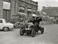 DESFILE DE AUTOMOVILES ANTIGUOS POR SAN SEBASTIAN. (Foto 8/16)