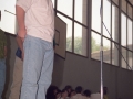 Joven echando bertsos