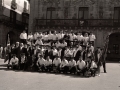 Grupo de txistulares en la plaza de los Fueros, el Día del Txistulari