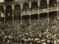 San Sebastián : plaza de toros : detalle de una gran corrida / Cliché Gonzalès