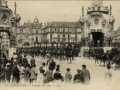 San Sebastián : llegada del Rey = Saint-Sébastien : l'arrivée du Roi : l'escorte sur le pont Marie-Christine / LL.
