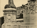 San-Sebastián : estatua de S. M. María Cristina / M. D.