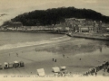 San Sebastián : la playa y Castillo de la Mota / LL.