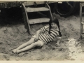 San Sebastián : niña en la playa