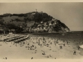 San Sebastián : playa de Ondarreta y monte Igueldo = plage de Ondarreta et mont Igueldo