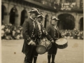 San Sebastián : chistularis en la plaza de la Constitución