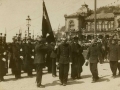 San Sebastián : jura de bandera frente al Ayuntamiento