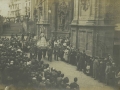 San Sebastián : procesión frente a la iglesia de Santa María