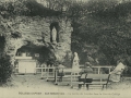San Sebastián : Collège Captier : la grotte de Lourdes dans le parc du collège