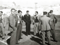 EL ENTRENADOR DE FUTBOL DE LA REAL SOCIEDAD, BENITO DIAZ, CON VARIOS FUTBOLISTAS EN UN CAMPO DE FUTBOL. (Foto 2/2)