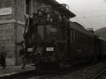 EL FERROCARRIL DEL UROLA ENGALANADO PARA SU VIAJE DEL XXV ANIVERSARIO EN LA ESTACION DE LOIOLA EN AZPEITIA. (Foto 1/1)