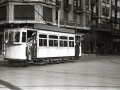 EL TRANVIA "TUNEL-HERRERA" CON VIAJEROS A SU PASO POR LA CALLE MIRACRUZ Y ATEGORRIETA. (Foto 1/1)