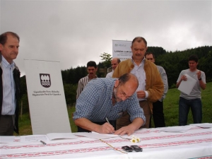 Firma de Imanol Mujika.