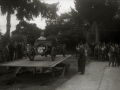 EXHIBICION DE HABILIDADES DE UN AUTOMOVIL EN UNA RAMPA. (Foto 1/4)