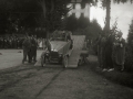EXHIBICION DE HABILIDADES DE UN AUTOMOVIL EN UNA RAMPA. (Foto 2/4)