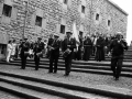 Txistularis y clérigos durante los actos con motivo de la festividad de Nuestra Señora de Arantzazu