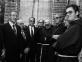 Clérigos y autoridades en el exterior de la Basílica de Nuestra de Arantzazu, entre ellos, Eli Galdos, Jose Antonio Ardanza, Imanol Murua y el obispo Jose Maria Setien