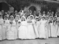 Niñas de la primera comunión durante la procesión del Corpus