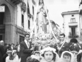 Traslado de la imagen de la Inmaculada Concepción durante la procesión del Corpus