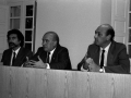 Eli Galdós, Iñaki Murua y Xabier Lete en un momento de la inauguración