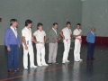 Jugadores y jueces de un partido de pelota vasca