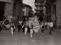 Grupo Oñatz taldea entrando en la plaza de los Fueros