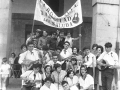 Cuadrilla de jóvenes en la plaza de los Fueros