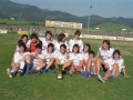 Equipo de la final de fútbol femenino, en el campo del Aloña Mendi